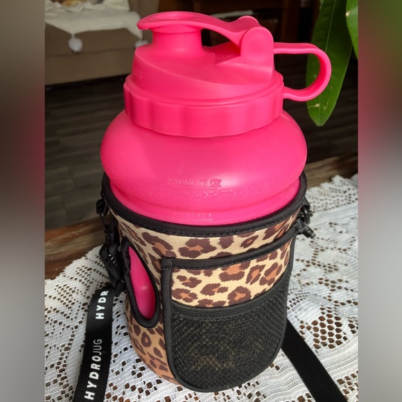 Hydrojug Pink Water Bottle with Leopard Print Sleeve - Picture 3 of 6